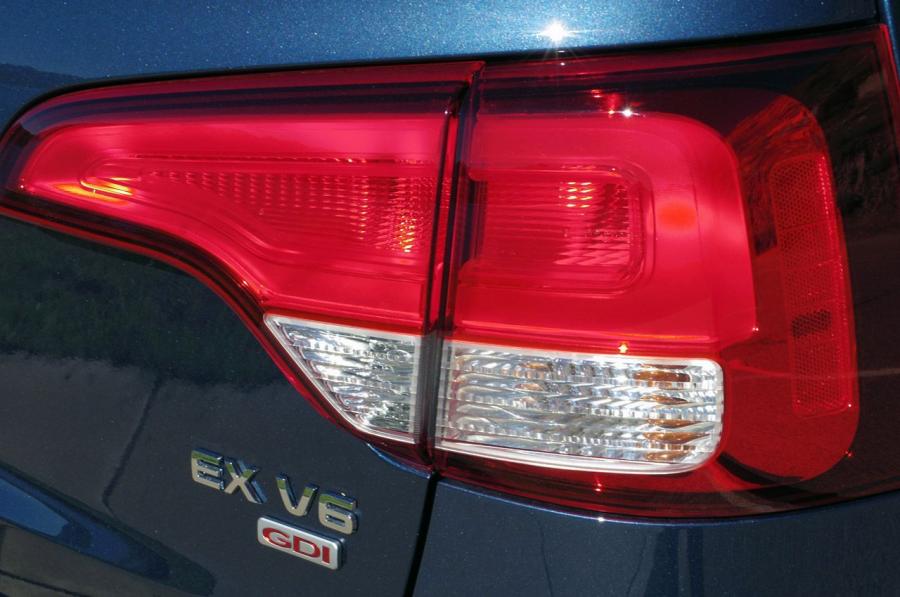  Kia Sorento 2014 года  (фото 44 из 88)